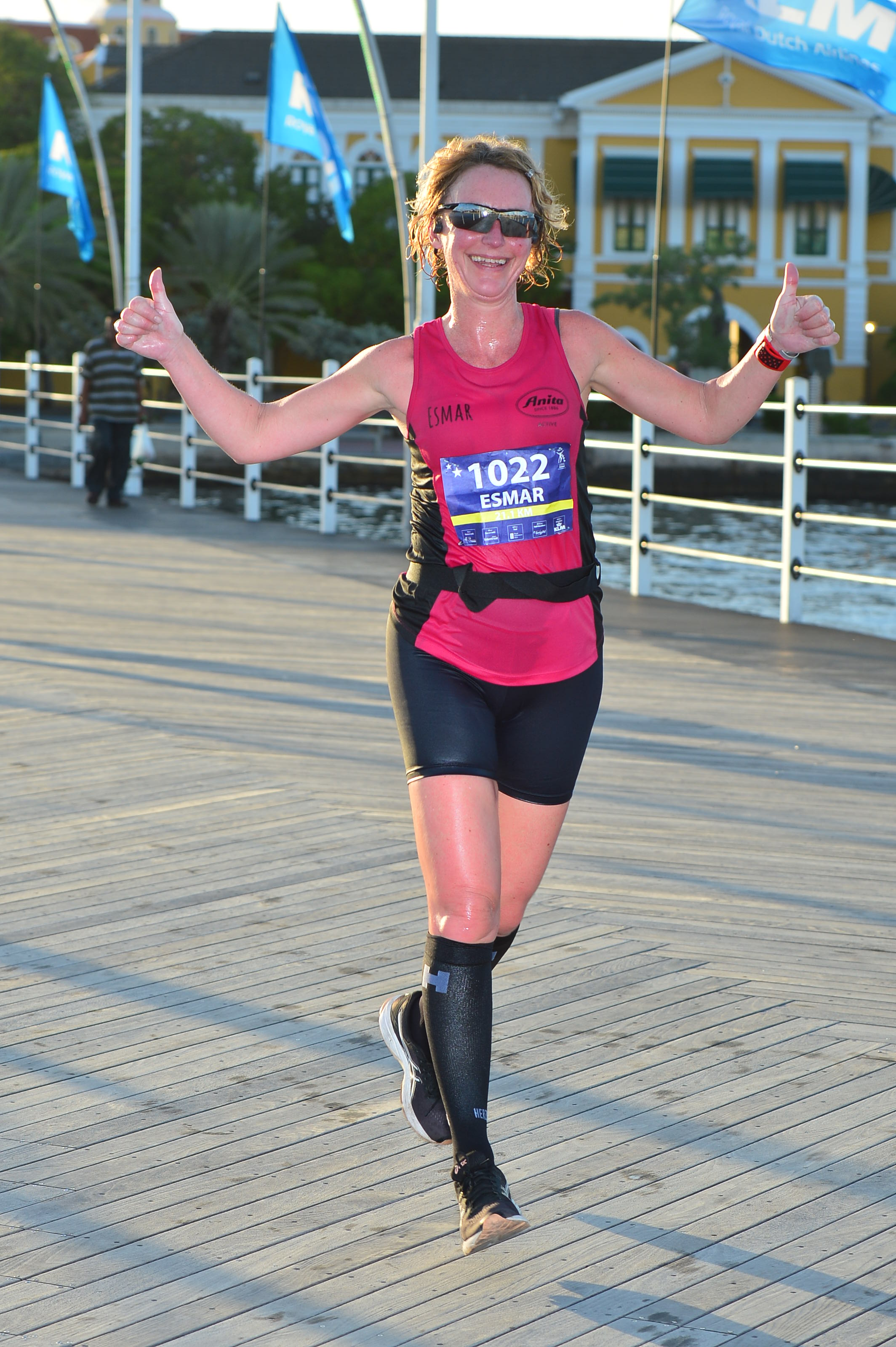 Halve marathon van Curaçao - pontonbrug