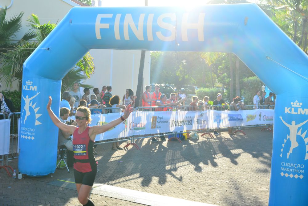 Halve marathon van Curaçao - eindelijk de finish