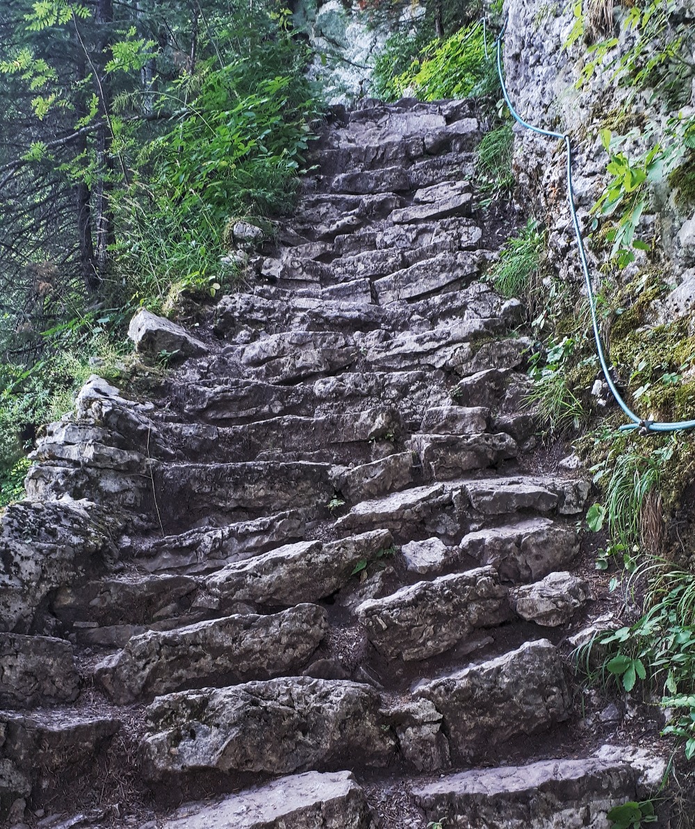 Hardlopen in Montenegro - de trap